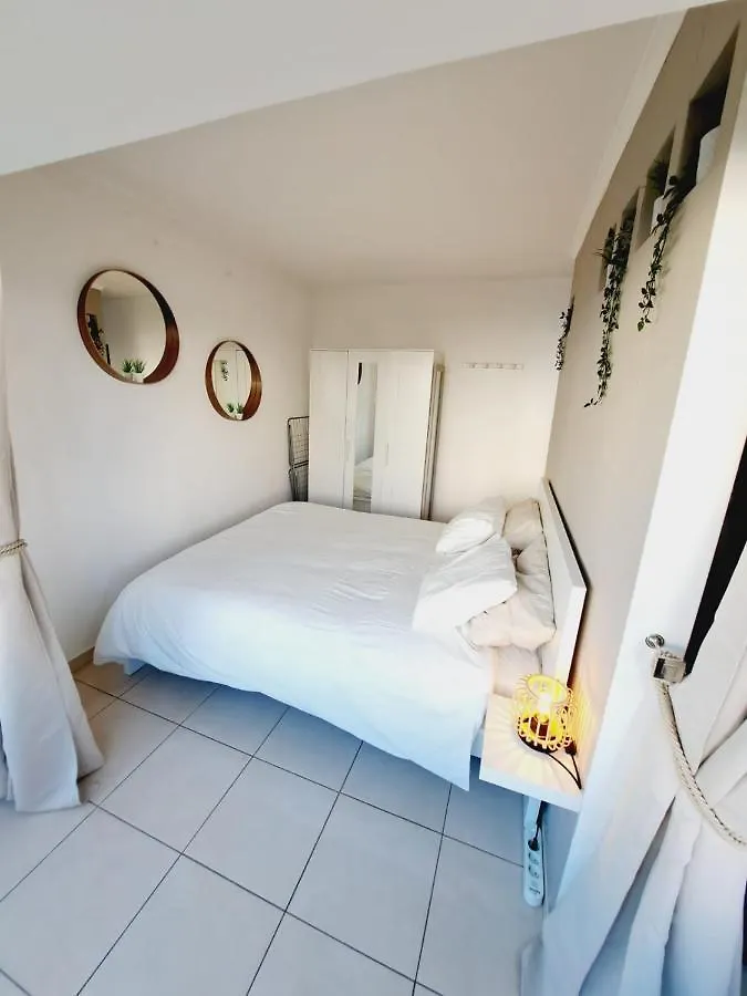 Apartment T1, Proche Plage Et Commerces Quarteira