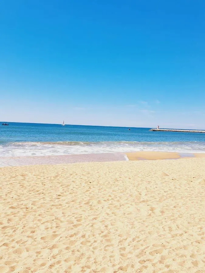 T1, Proche Plage Et Commerces Quarteira Apartment